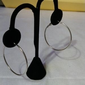 Silver tone hoop earrings 4.5cm pierced NWT (sku 171)